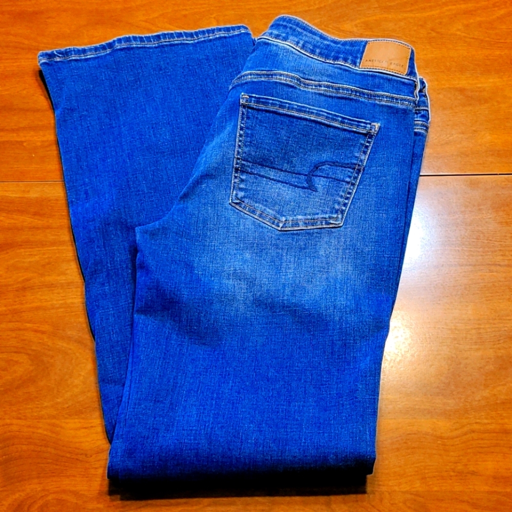 American Eagle Favorite Boyfriend Jeans 👖